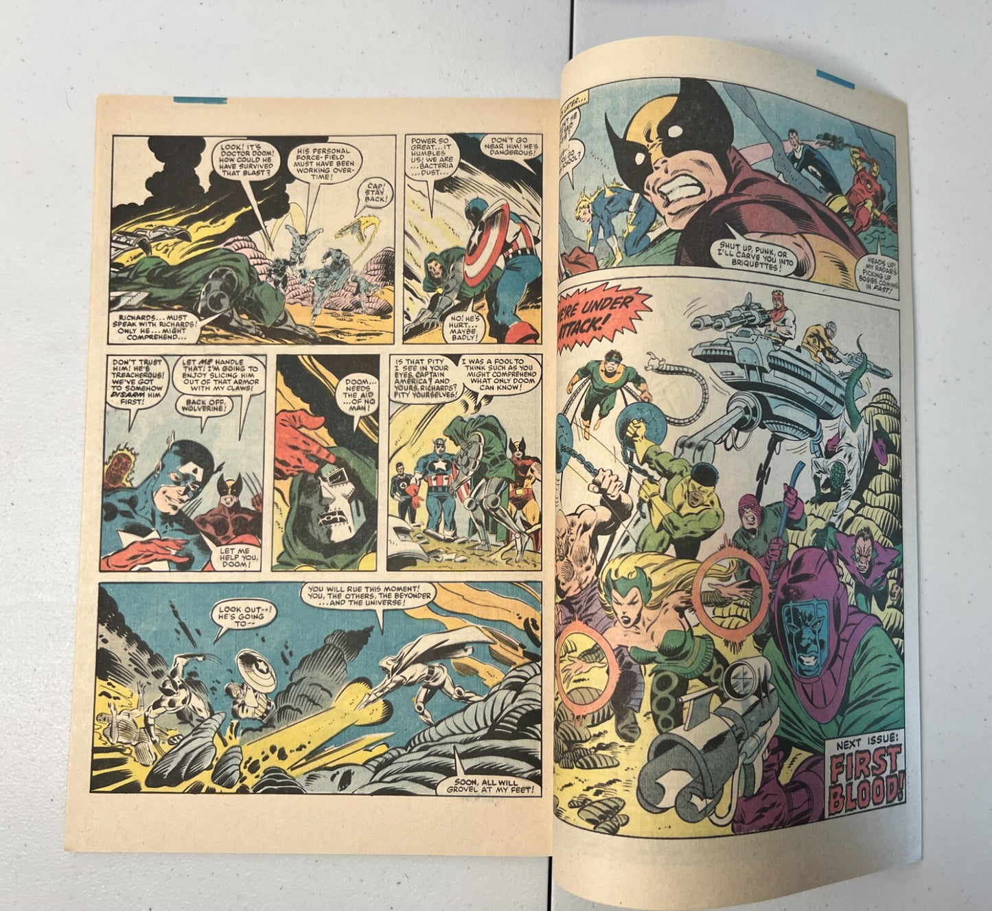Secret Wars #1 Marvel Key Comic Book 1st Cameo App Beyonder Very Good/Fine Shape