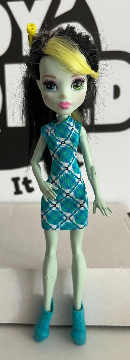 Monster High Frankie Stein Doll 1st Edition Mattel 2008 Loose Good Condition